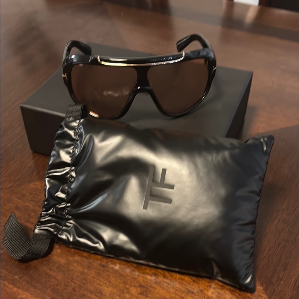 Tom Ford Black red lens Oversized Shield Sunglasses